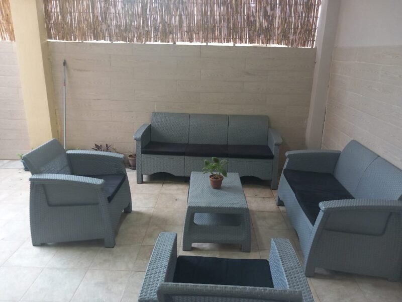 Location d'un F4, niveau de villa à Mostaganem avec piscine